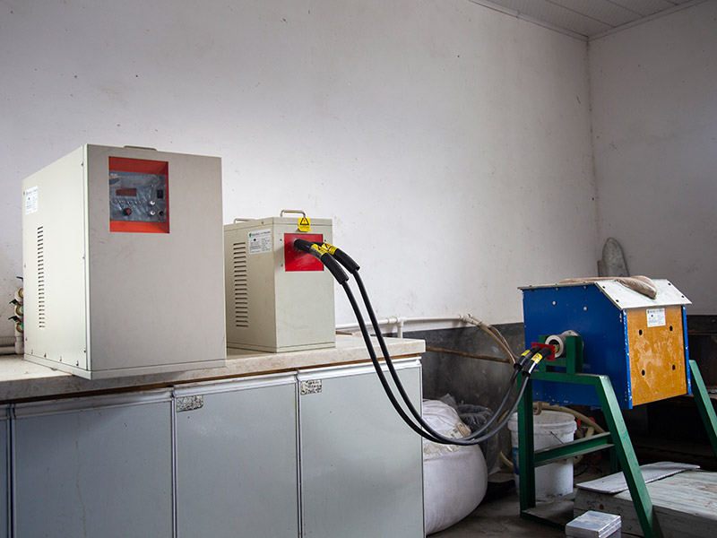 金屬熔煉設(shè)備 金屬熔煉設(shè)備